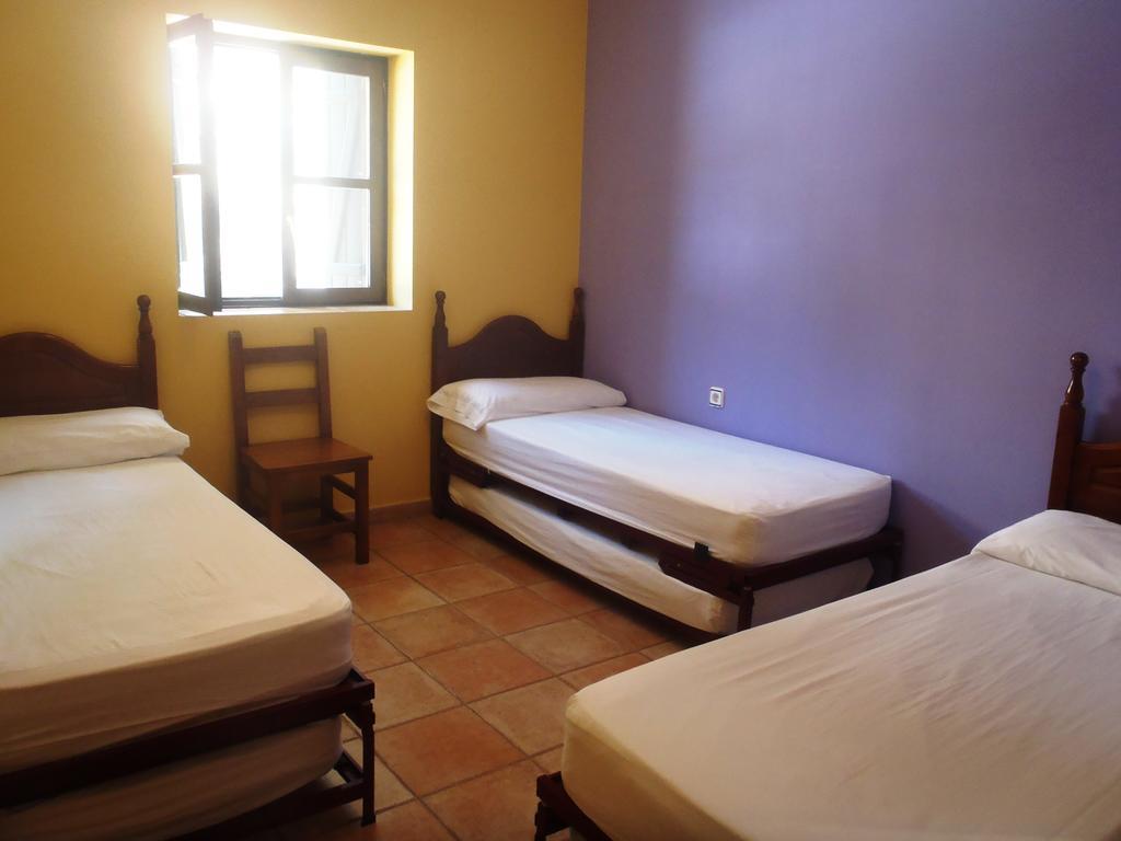 Albergue Las Almunias Стая снимка